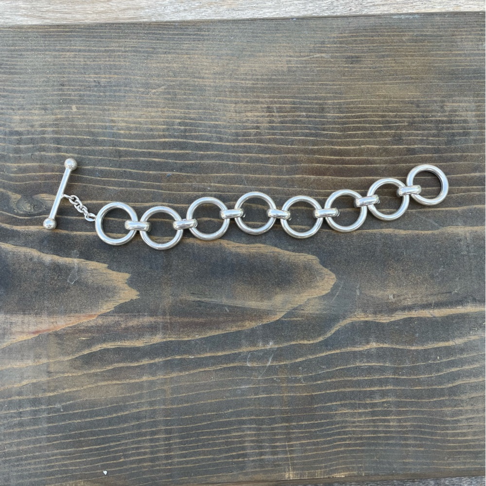 Silver Loop & Toggle Bracelet - image 4